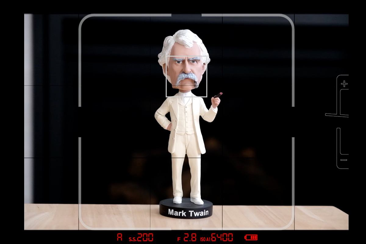 classic display surround view