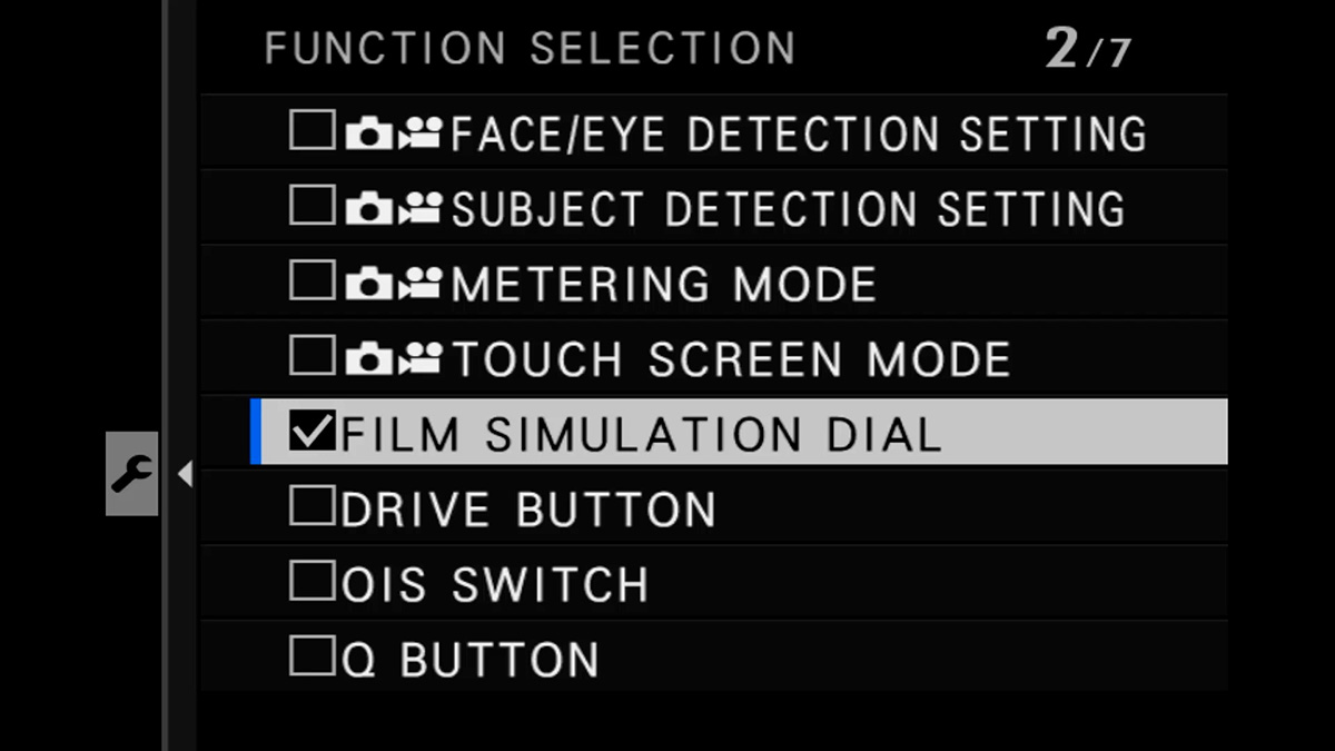 x-t30 iii film simulation dial lock