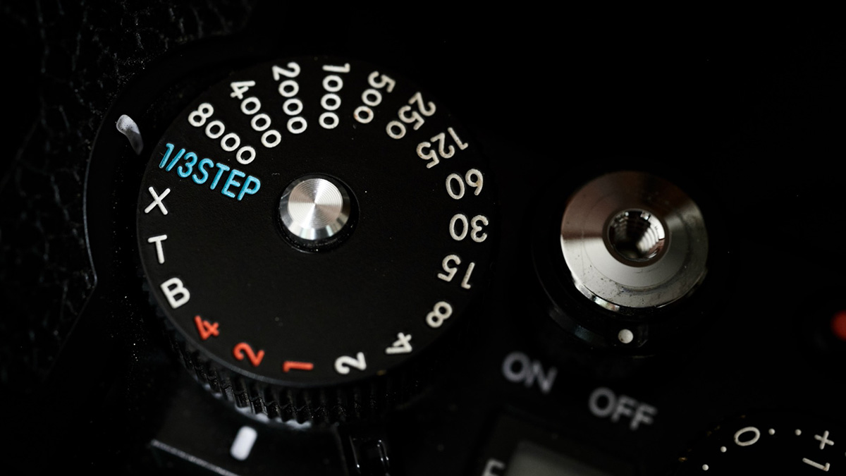 ⅓step shutter dial position